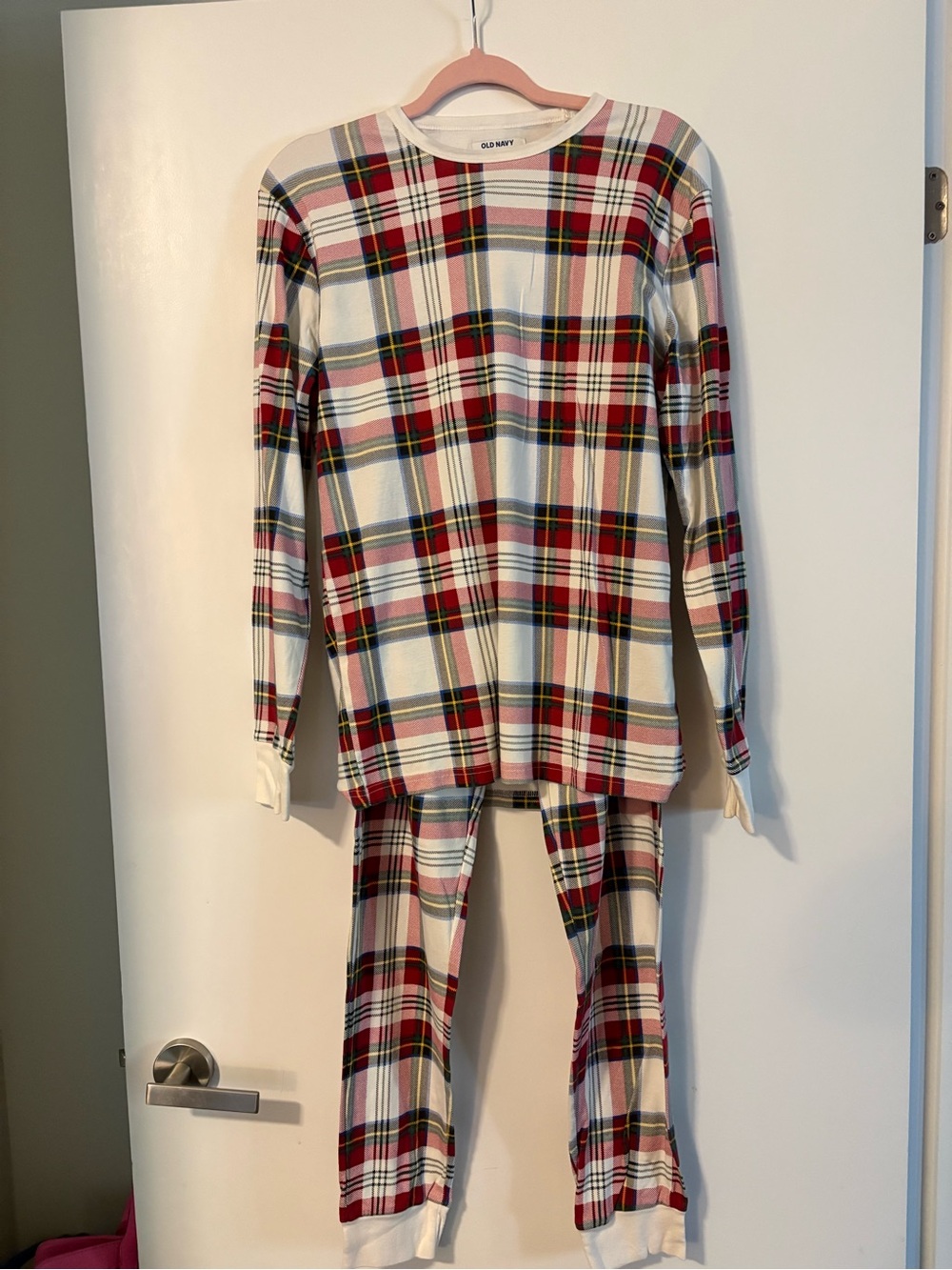 NWOT Old Navy White and Red Plaid Women’s Pajama Set